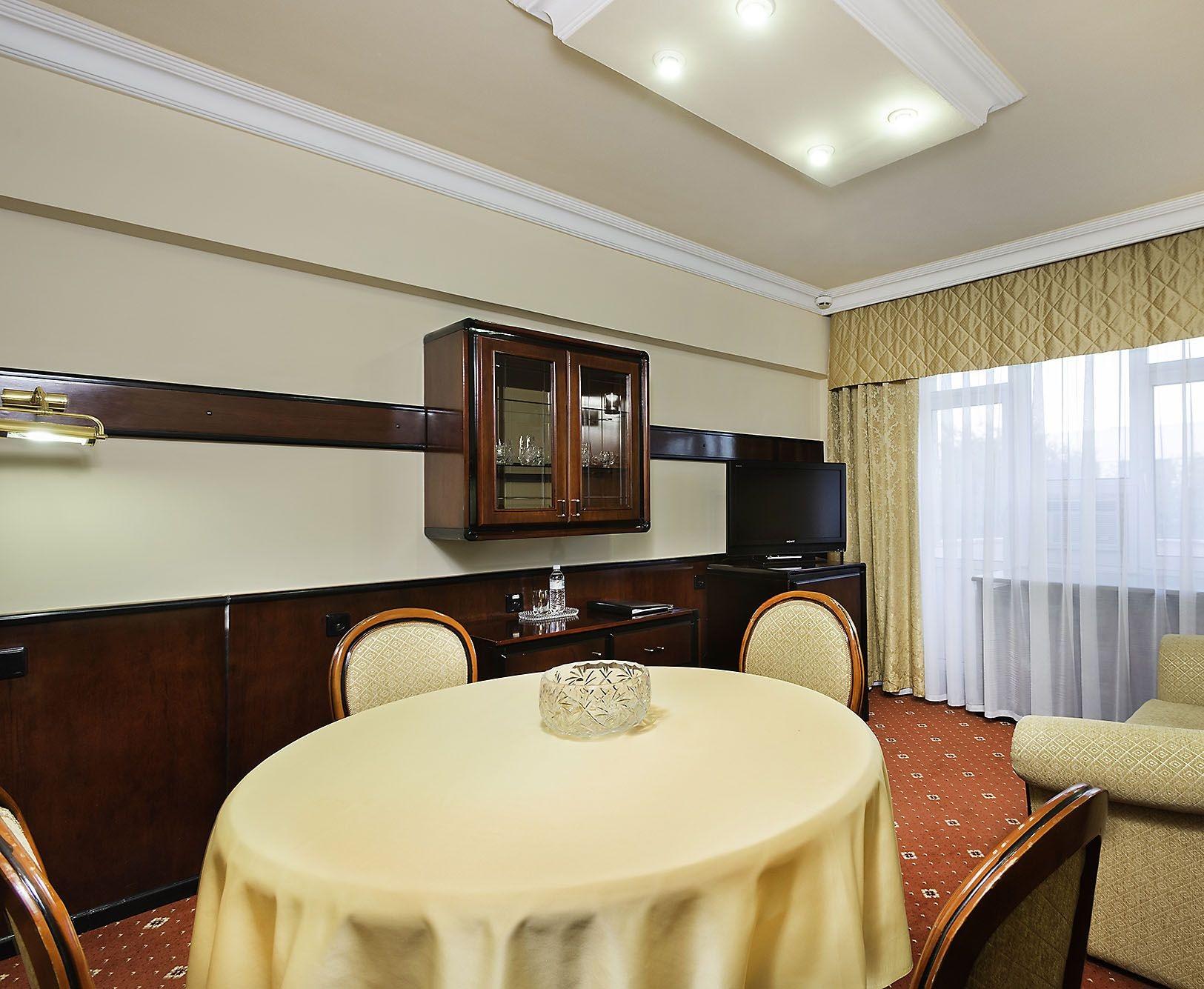 Otrar Hotel Almaty Exterior photo