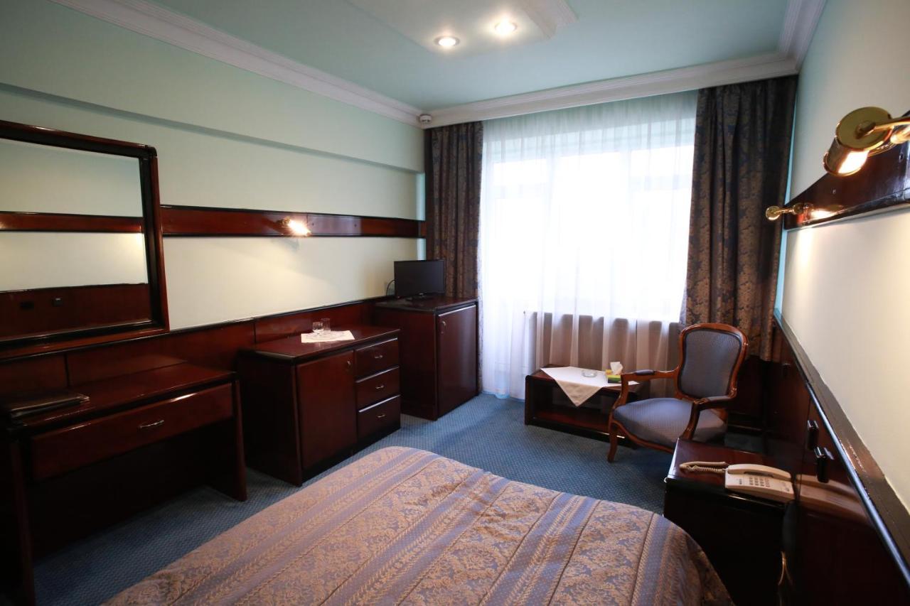 Otrar Hotel Almaty Exterior photo